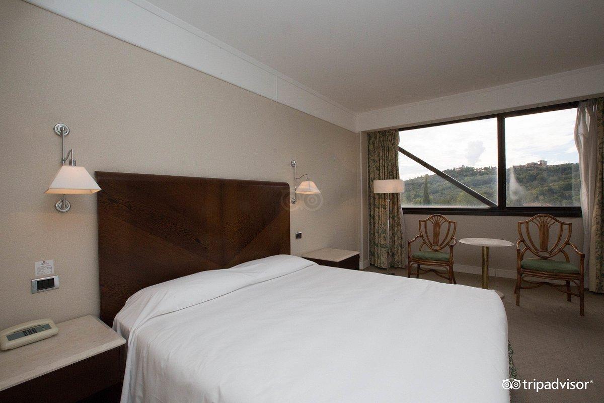 Conference Florentia Hotel Firenze Bagian luar foto